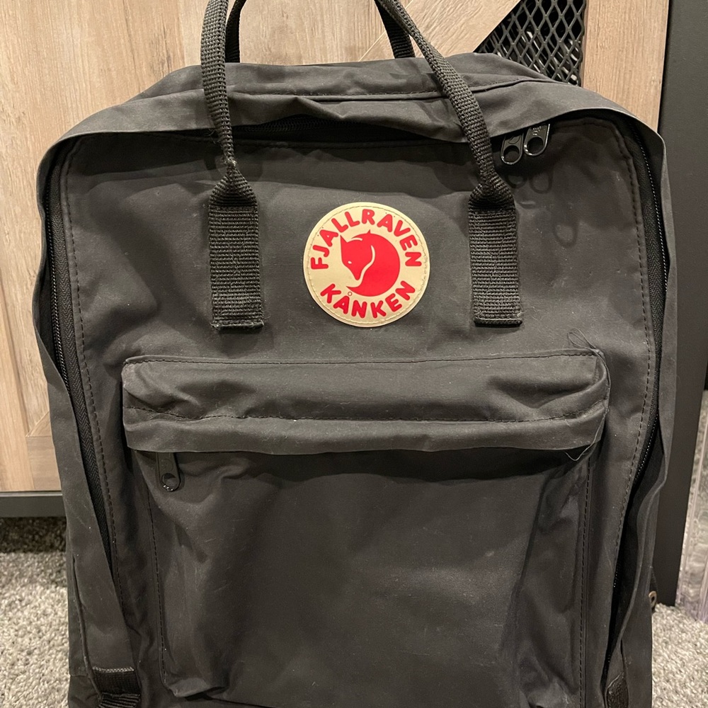 Kånken Black Backpack